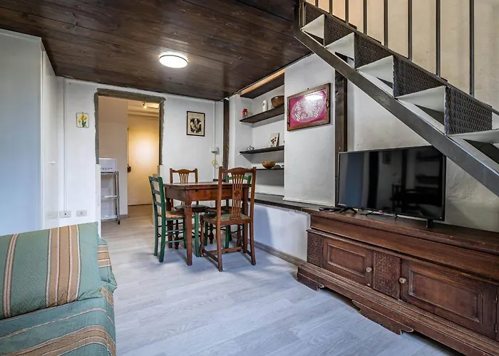 Roommo Pergola * Florencia